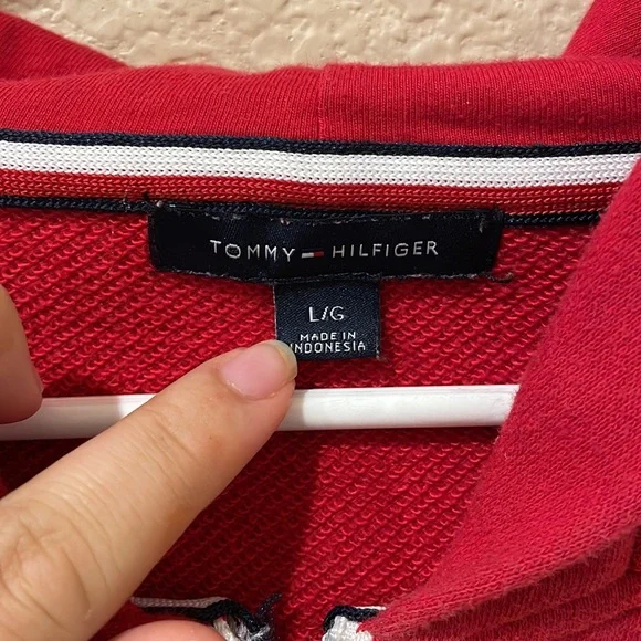 Tommy Hilfiger Red Hoodie - Picture 3 of 4